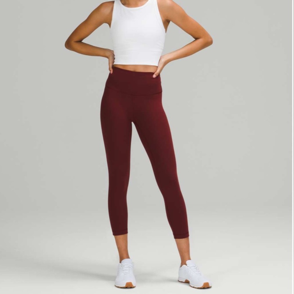 Lululemon Wunder Train High-Rise Crop 23
